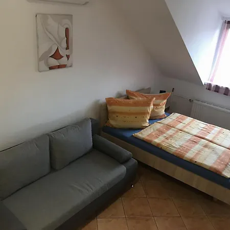 Big House Apartmán Balatonfenyves